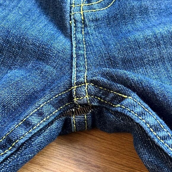 Seven for All Mankind Skinny Jeans with Embroidered Roses – Size 30 - Picture 6 of 8